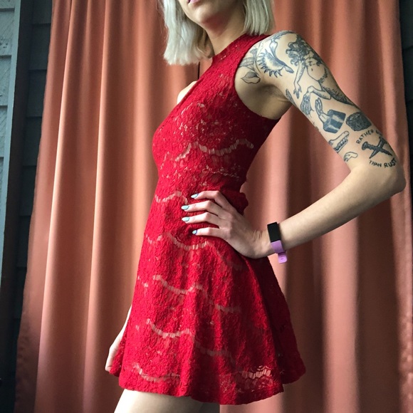 red lace high necked mini dress - Picture 3 of 5